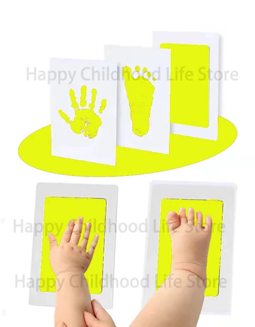 Load image into Gallery viewer, DIY Newborn Baby Footprints and Handprint Ink Pads Kits Photo Frame Toddlers Souvenir Accessories Safe Baby Shower Infants Gift
