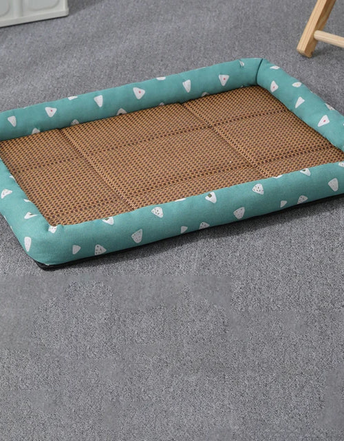 Load image into Gallery viewer, MADDEN Summer Cat Bed Lightweight Breathable Pet Rattan Mat Cat Nest Mat Ice Nest Dog Bed Cat Cool Nest Small Dogs
