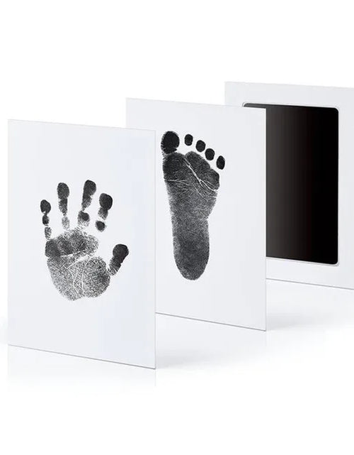 Load image into Gallery viewer, DIY Newborn Baby Footprints and Handprint Ink Pads Kits Photo Frame Toddlers Souvenir Accessories Safe Baby Shower Infants Gift
